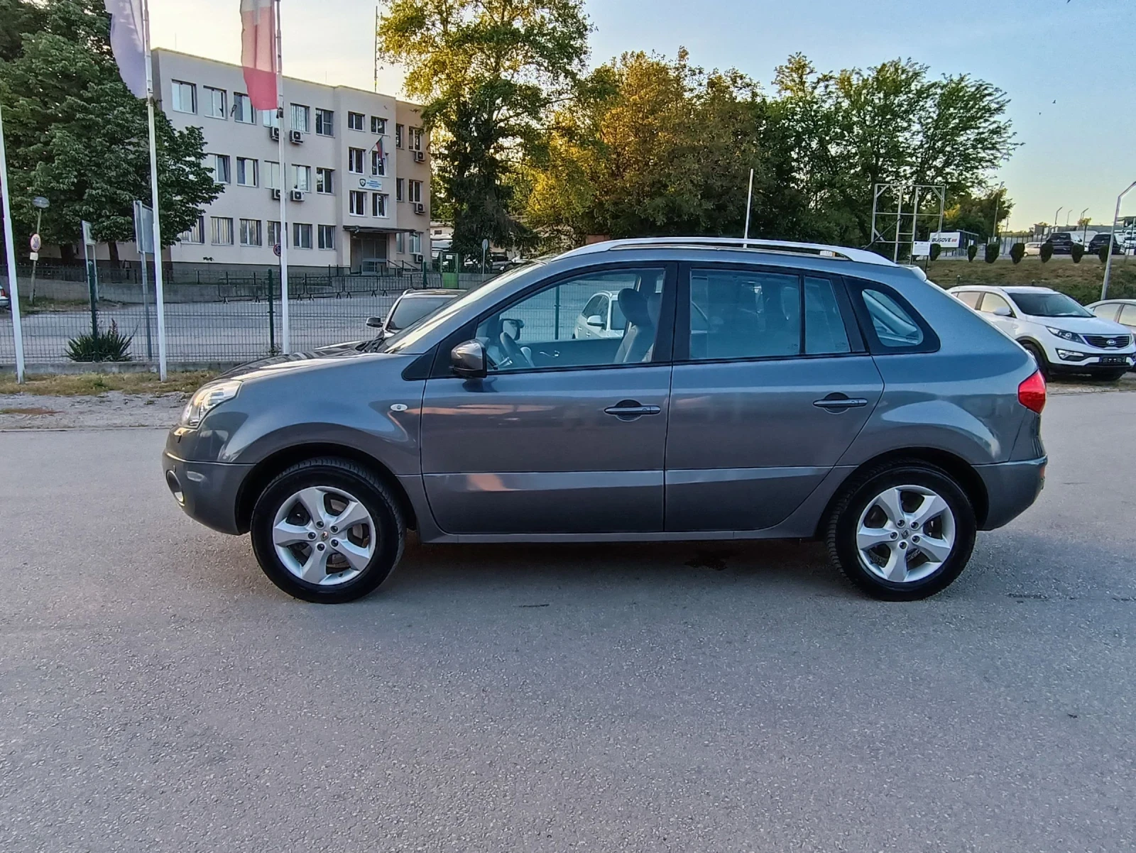Renault Koleos 2.5i-171кс-ШВЕЙЦАРИЯ-РЪЧКА-6ск-4Х4 - изображение 7