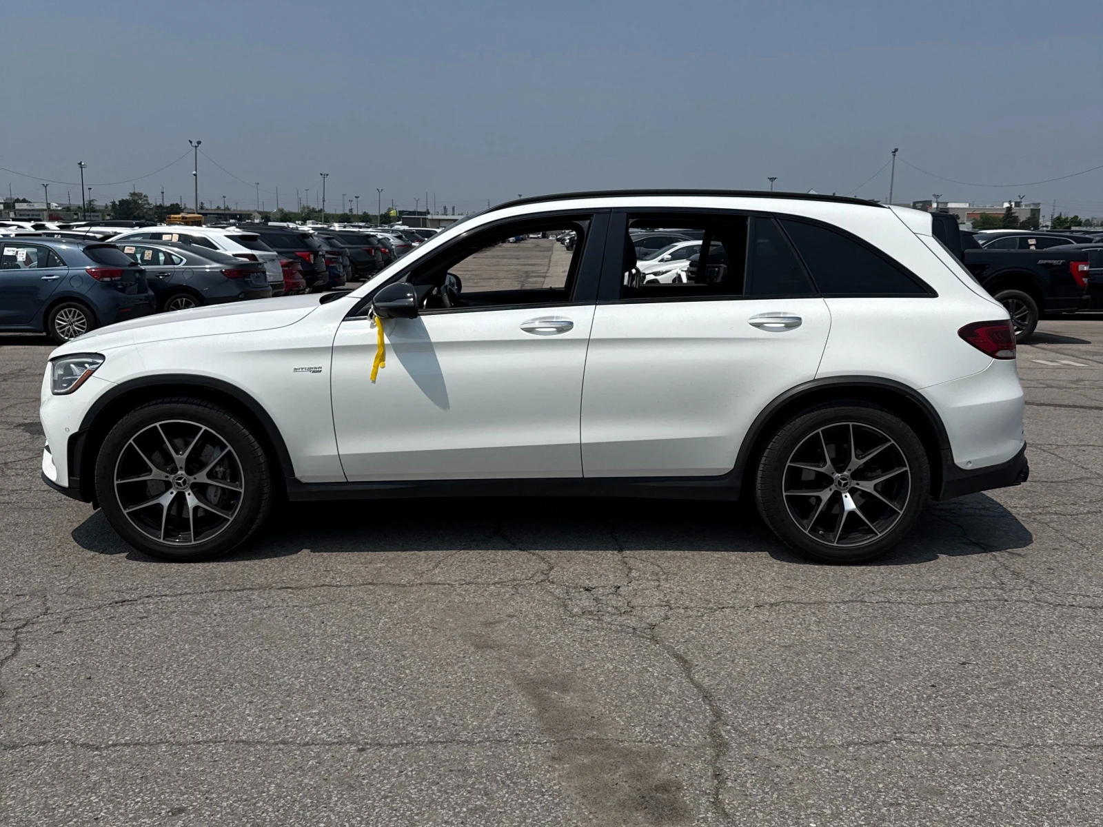 Mercedes-Benz GLC 43 AMG * ЦЕНА ДО БЪЛГАРИЯ * (CARFAX) - изображение 4