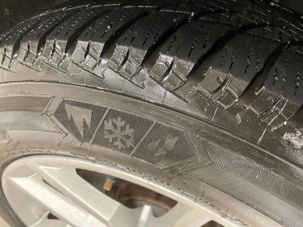 Audi Q5  Komfort * CARFAX *    | Mobile.bg   14