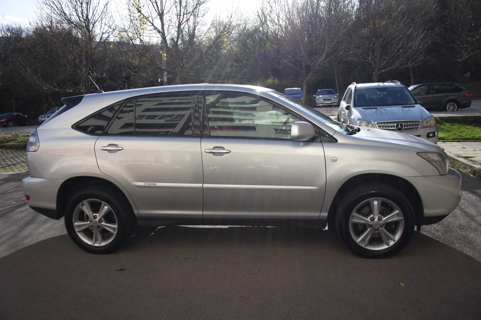 Lexus RX 400h  - изображение 6