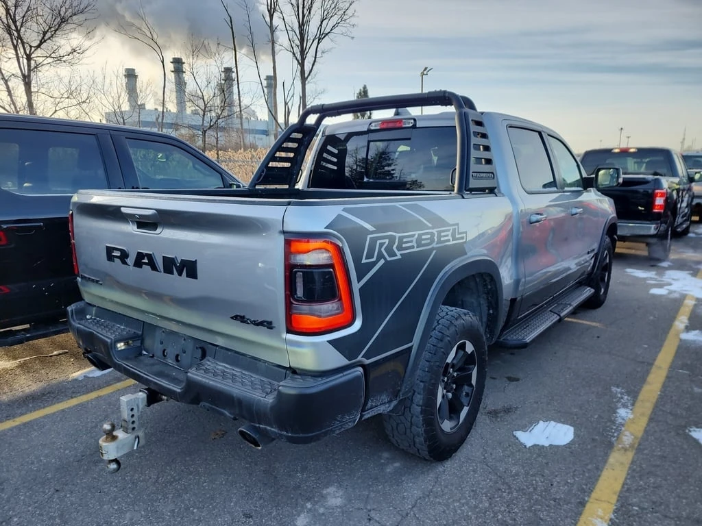 Dodge RAM 1500 * REBEL CREW CAB SHORT BED * CARFAX * БЕЗ ПЪРВОНАЧ - изображение 3