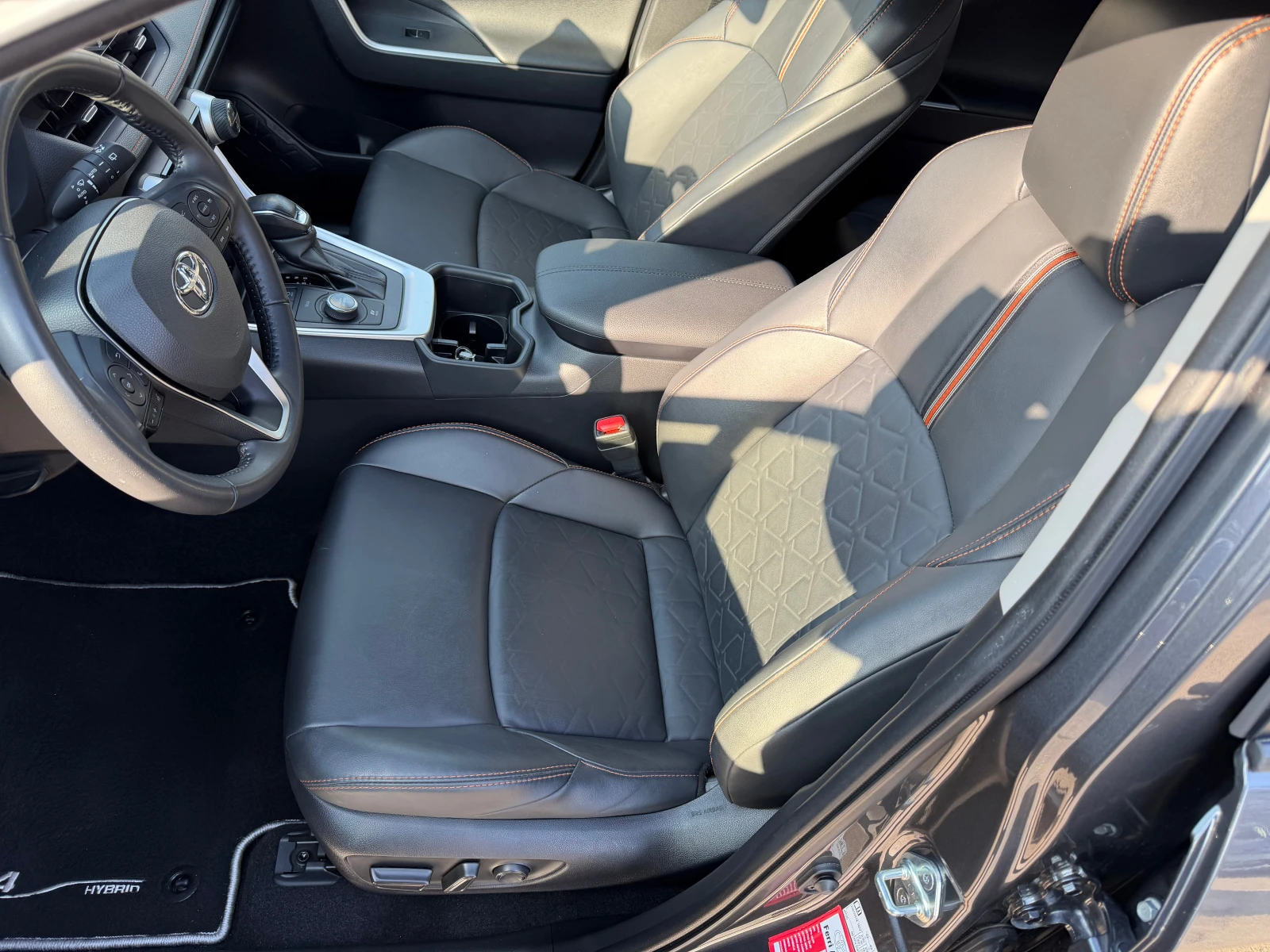 Toyota Rav4 2.5h ADVENTURE 222. JBL 44  .  | Mobile.bg   8