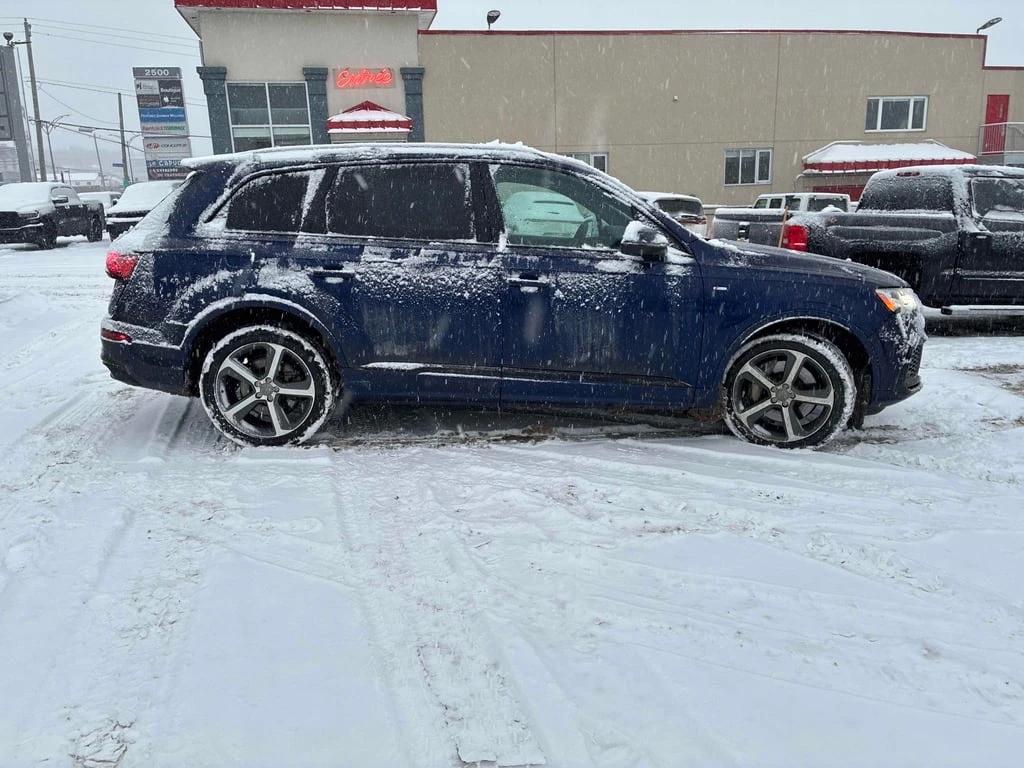 Audi Q7 2022 QUATTRO * * 360 * *  | Mobile.bg   4