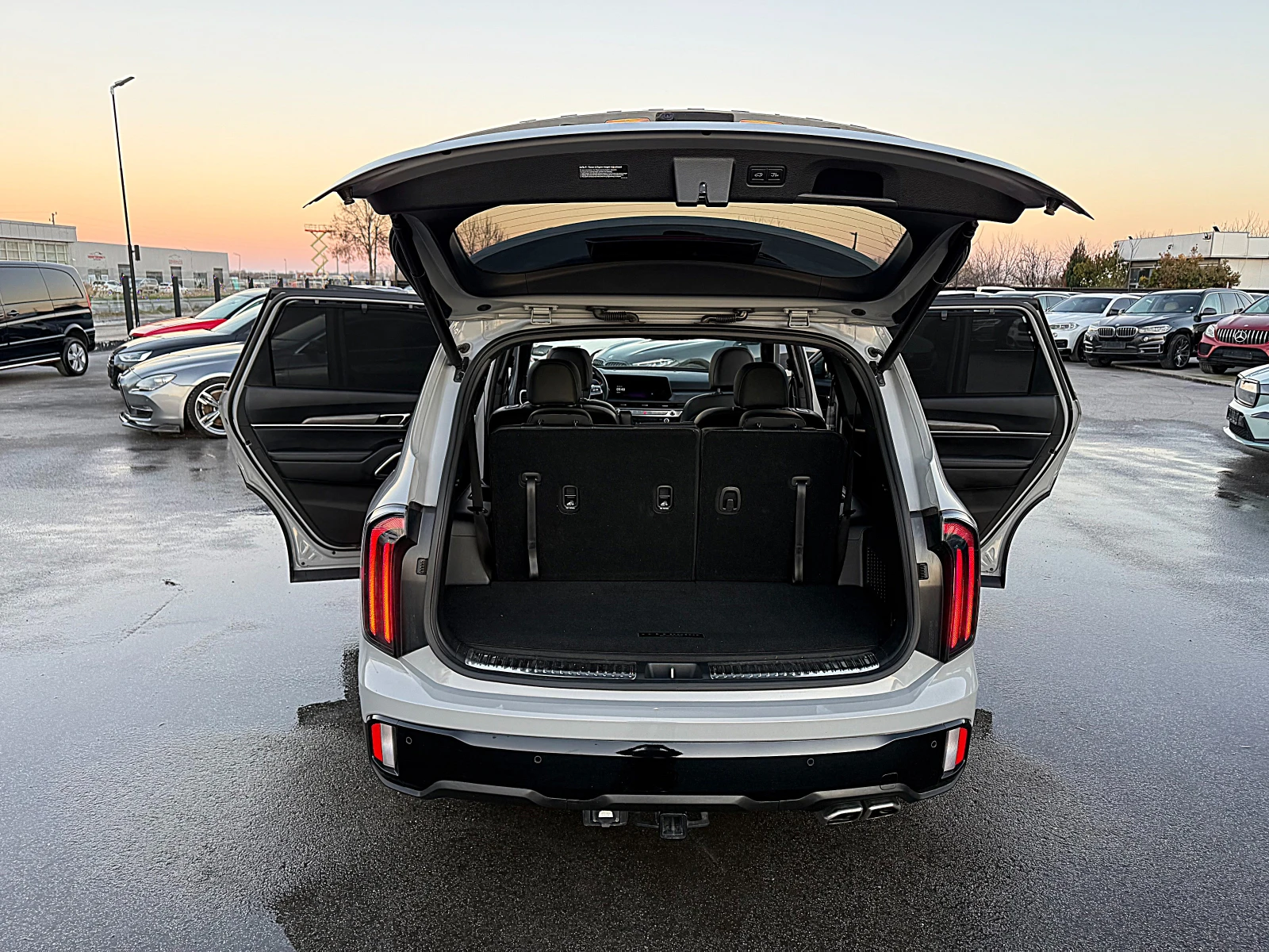 Kia Telluride 3.8i-4x4-���2025�-PANORAMA-360KAMERI-DISTRONIK-FUL | Mobile.bg � ����������� 16