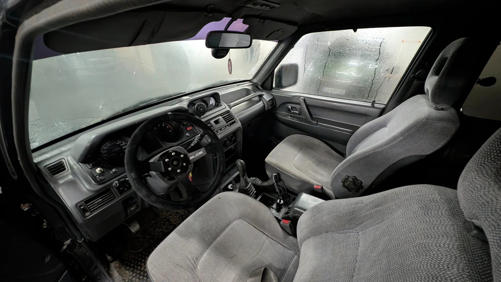 Mitsubishi Pajero 2.5TD Super Select - блокаж - рамата се чете - изображение 8