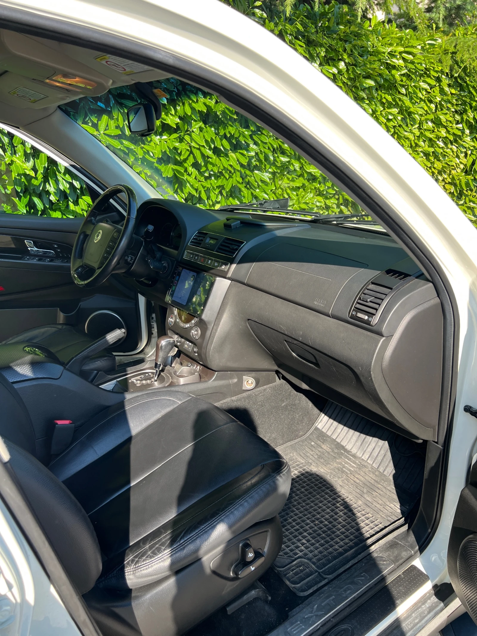 SsangYong Rexton 2.0 Xdi 4x4 7 места, снимка 7 - Автомобили и джипове - 54866003