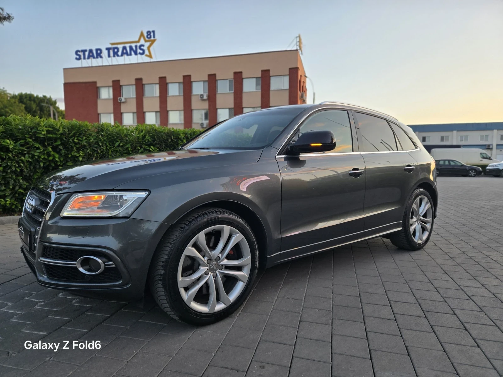 Audi SQ5 Сменени вериги в AUDI 7500 , Панорама, Подгрев и п, снимка 3 - Автомобили и джипове - 54896699
