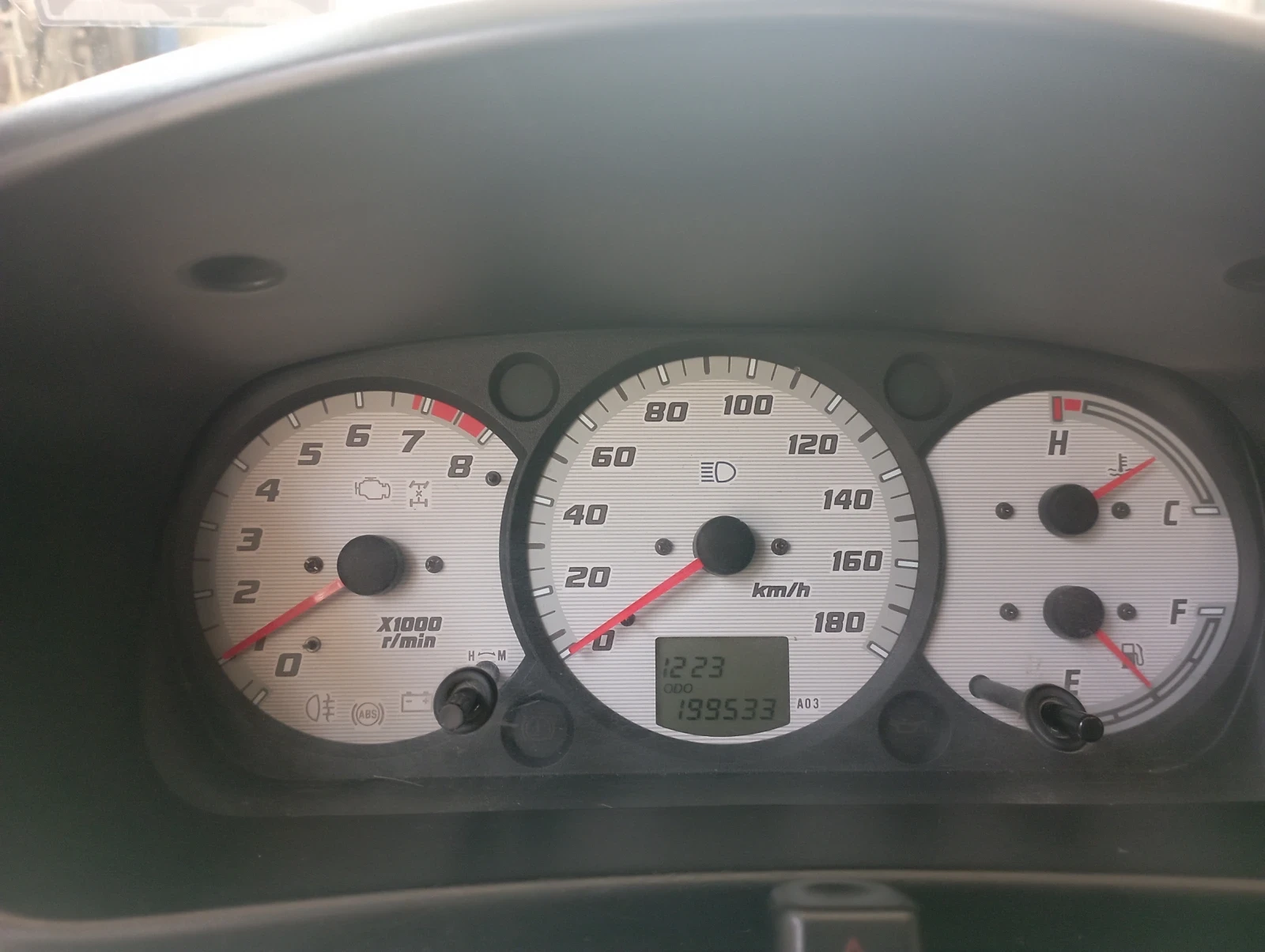 Daihatsu Terios, снимка 8 - Автомобили и джипове - 54930031
