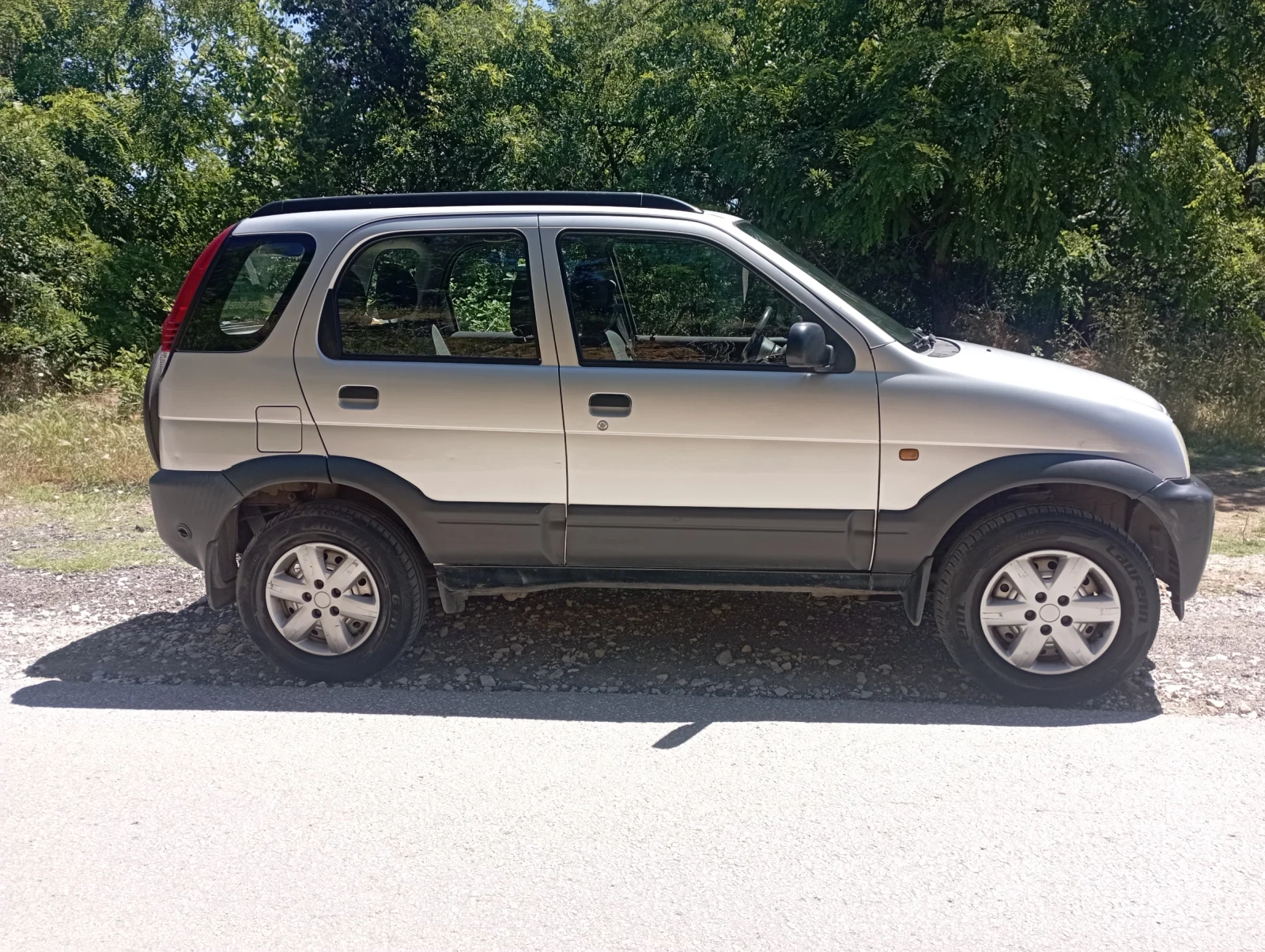 Daihatsu Terios, снимка 5 - Автомобили и джипове - 54930031