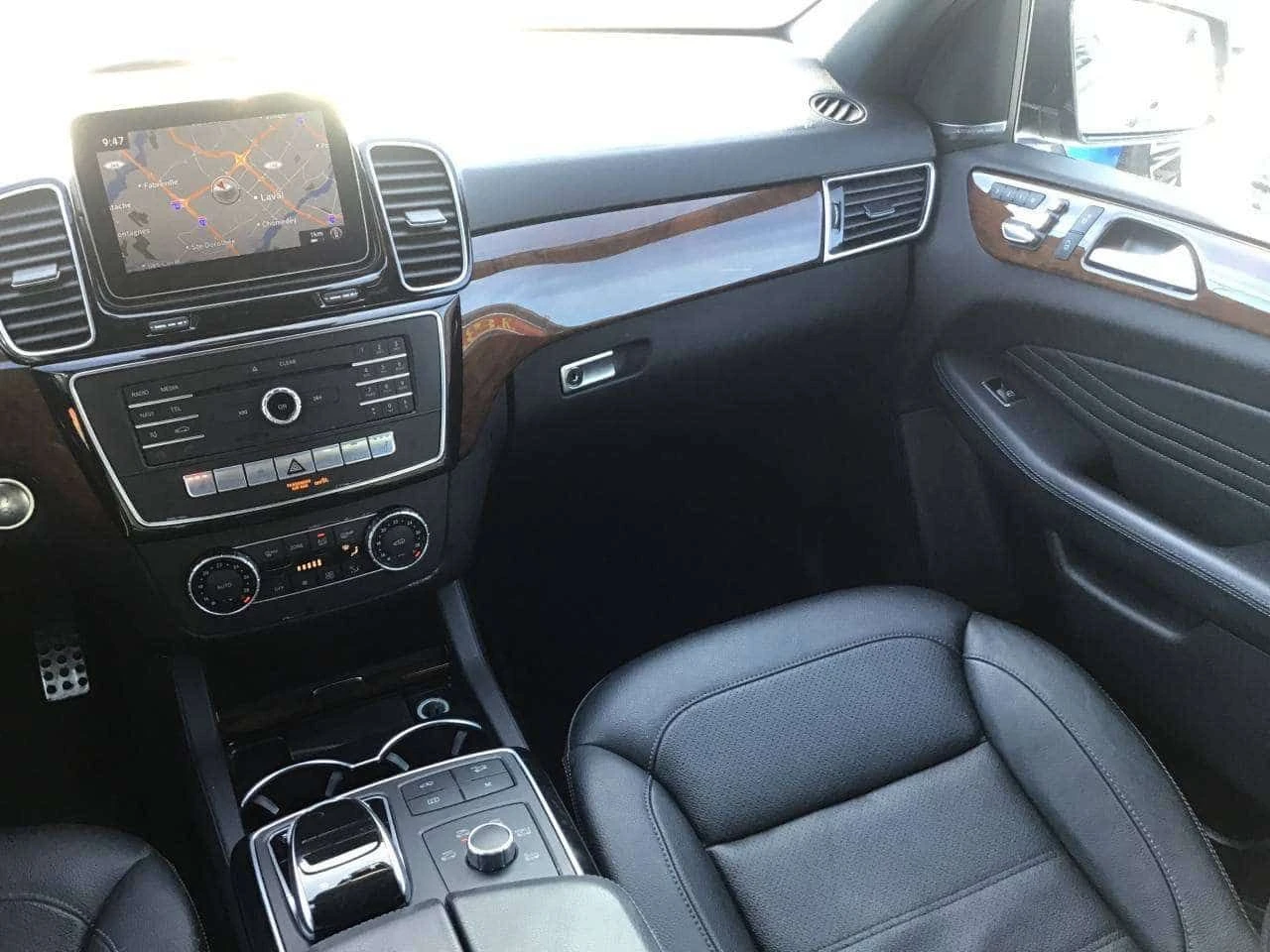 Mercedes-Benz GLE 43 AMG * Фиксирана цена до БГ * Без инциденти * CARFAX * , снимка 9 - Автомобили и джипове - 54937803