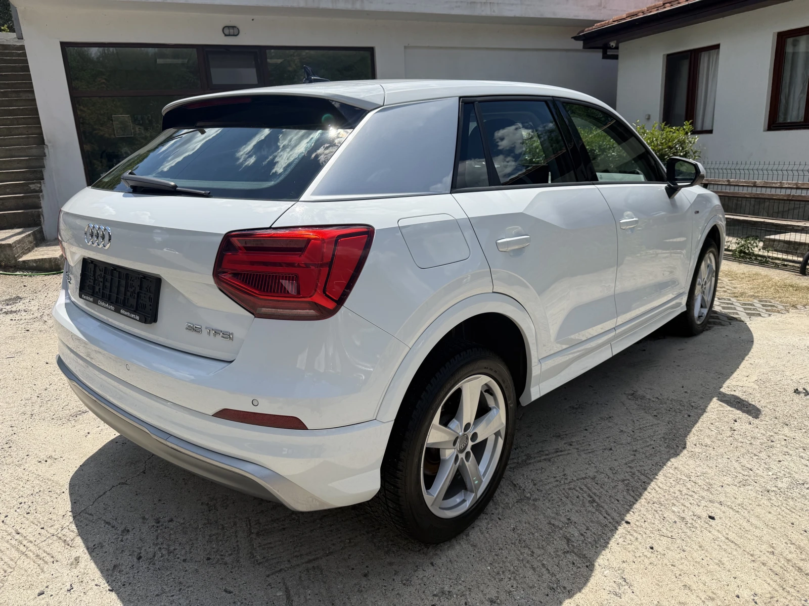 Audi Q2 35TFSI S-LINE.Full-Led., снимка 4 - Автомобили и джипове - 55413426