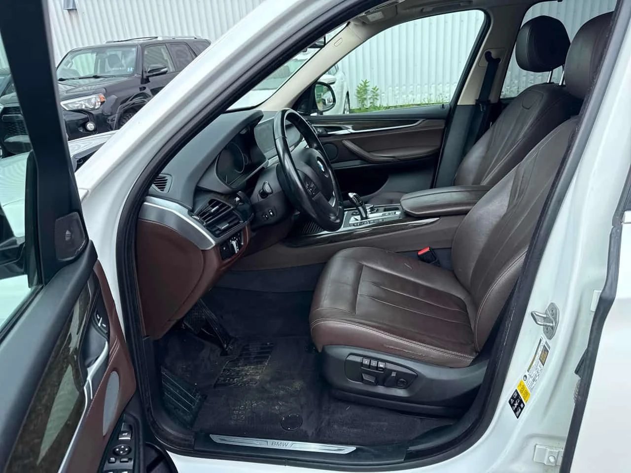 BMW X5 xDrive35i/CARFAX/КЛИП/7 МЕСТА/ПАНОРАМА/ПОДГРЕВ/, снимка 6 - Автомобили и джипове - 55468471
