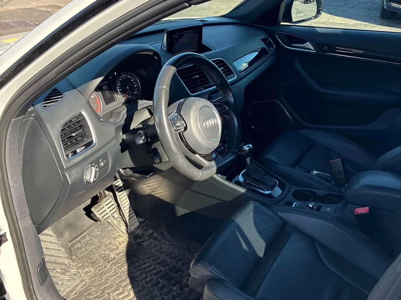 Audi Q3 * Technik * АВТОКРЕДИТ * ОТ ПРЕДСТАВИТЕЛСТВО, снимка 7 - Автомобили и джипове - 55478357