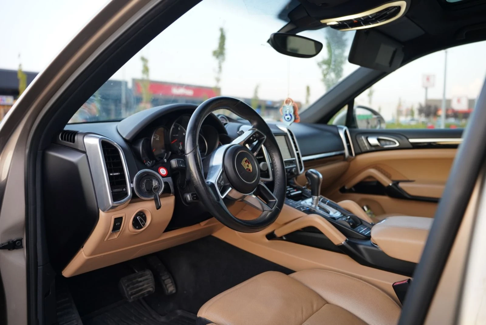 Porsche Cayenne, снимка 14 - Автомобили и джипове - 55696380