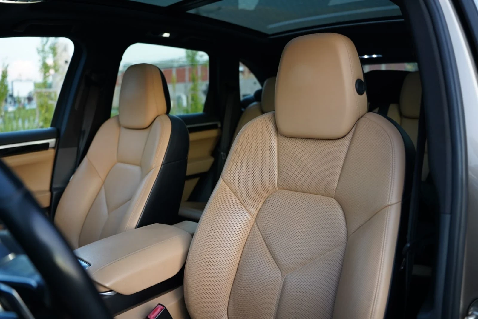 Porsche Cayenne, снимка 9 - Автомобили и джипове - 55696380