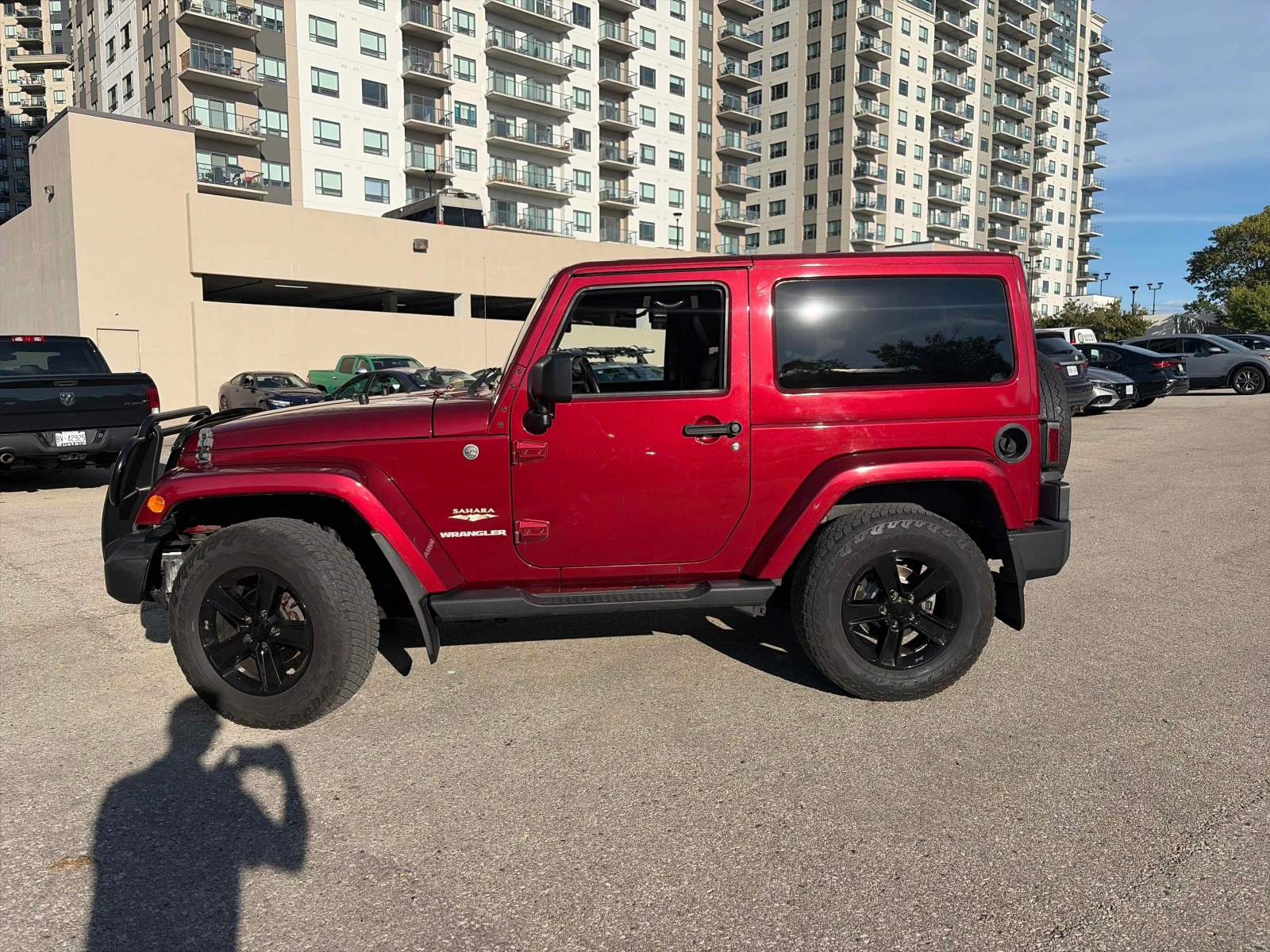 Jeep Wrangler SAHARA * ГЛАВНО ПРЕДСТАВТИЕЛСТВО НА BMW* , снимка 3 - Автомобили и джипове - 55989822
