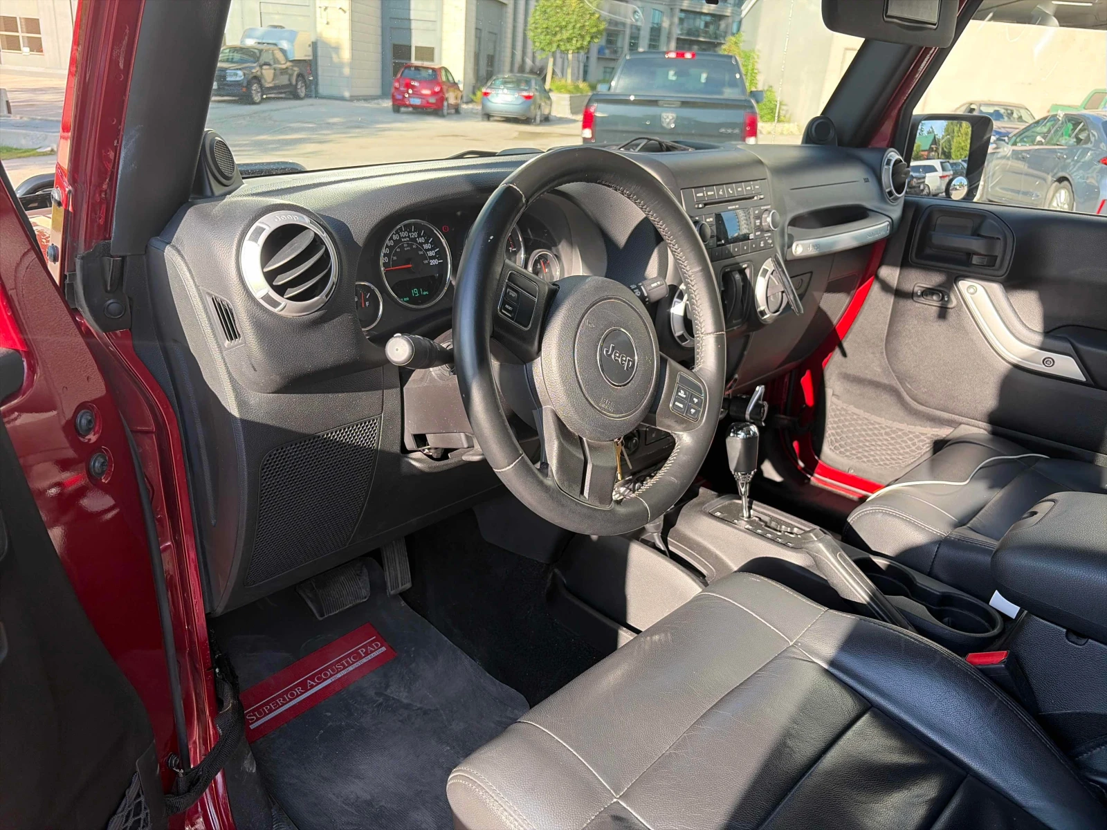 Jeep Wrangler SAHARA * ГЛАВНО ПРЕДСТАВТИЕЛСТВО НА BMW* , снимка 7 - Автомобили и джипове - 55989822
