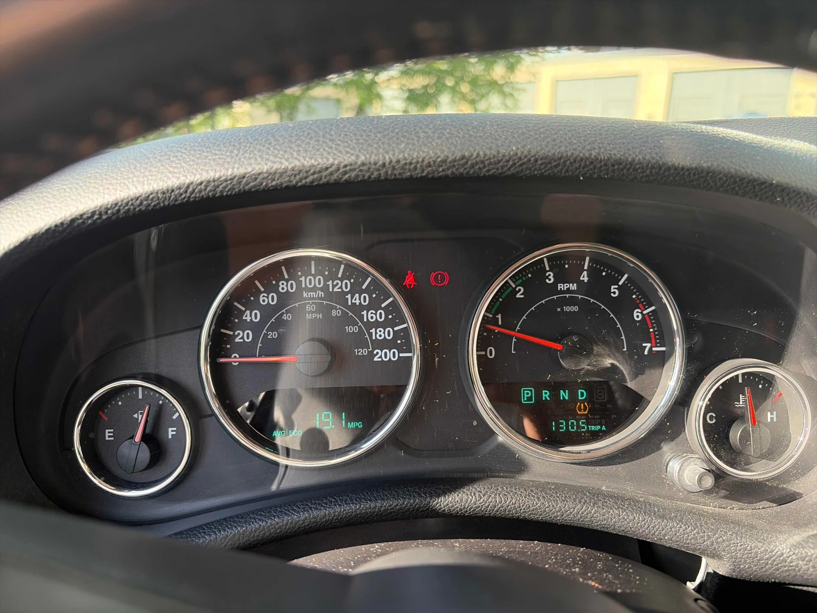 Jeep Wrangler SAHARA * ГЛАВНО ПРЕДСТАВТИЕЛСТВО НА BMW* , снимка 8 - Автомобили и джипове - 55989822