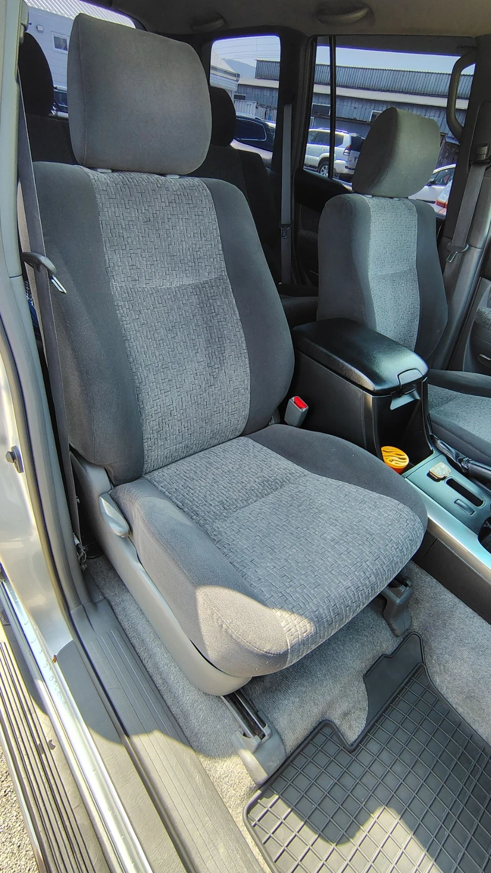 Toyota Land cruiser 3.0, снимка 12 - Автомобили и джипове - 56038802