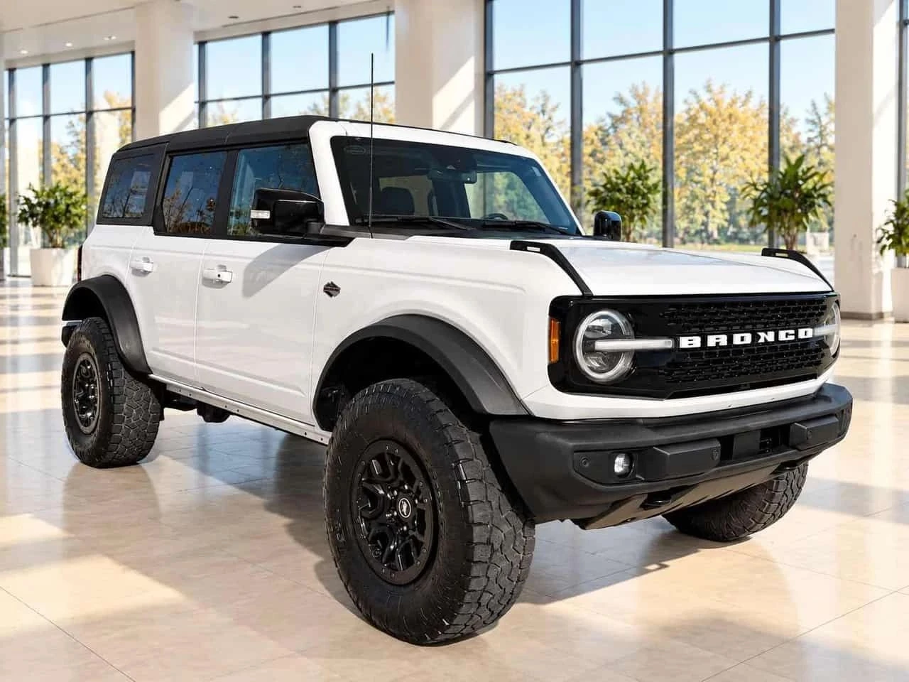 Ford Bronco, снимка 2 - Автомобили и джипове - 56717934