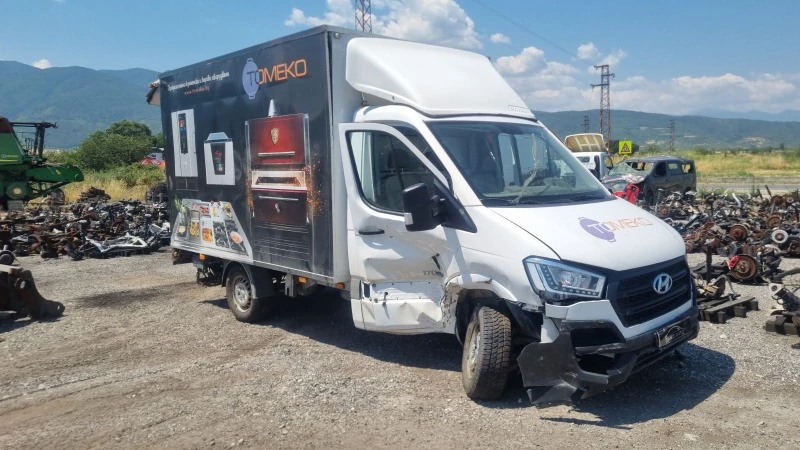 Hyundai H350 2.5 CRDi, снимка 8 - Бусове и автобуси - 46574894