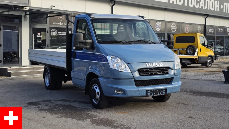 Iveco Daily 50c17 3.0D 6SP CH-3.5Т РЕГ-КЛИМА-БЛОКАЖ-ЛИЗИНГ, снимка 1 - Бусове и автобуси - 48498304