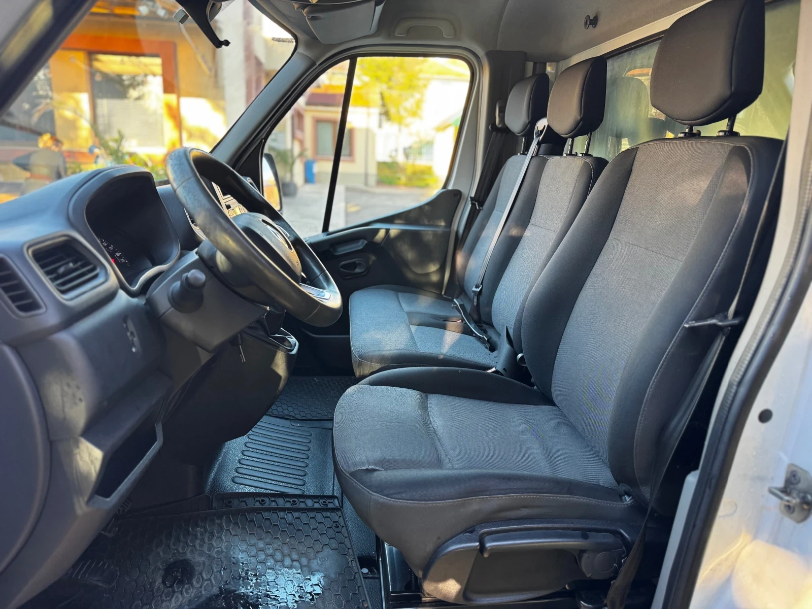 Renault Master 2.3DCI* EURO6* Темпомат* Клима - изображение 10