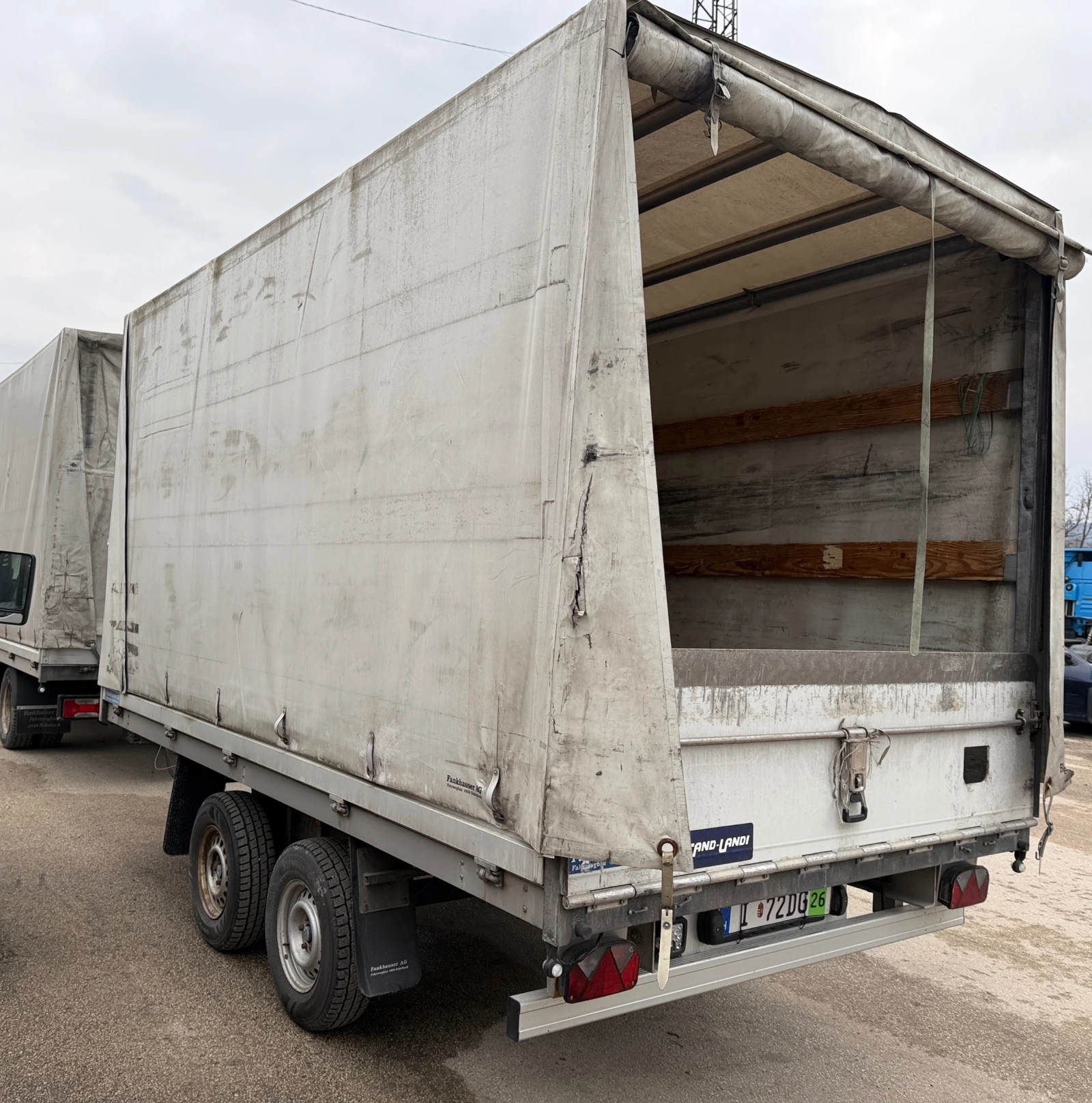 Iveco Daily 35С18* КОМПОЗИЦИЯ* КЛИМА* 4.20m* 3.5т, снимка 7 - Бусове и автобуси - 53928474