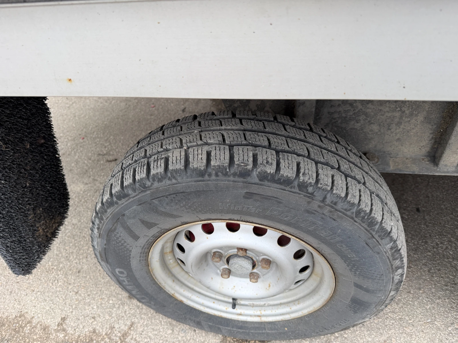 Iveco Daily 35С18* КОМПОЗИЦИЯ* КЛИМА* 4.20m* 3.5т, снимка 11 - Бусове и автобуси - 53928474