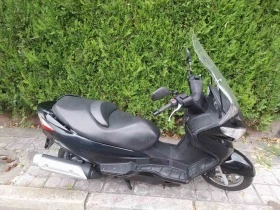     Suzuki Burgman 200 