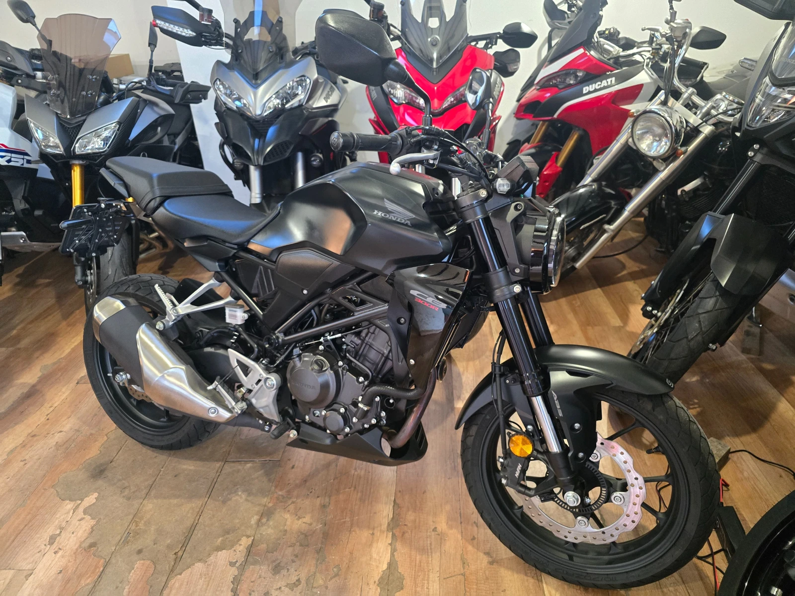 Honda Cb 300r A2