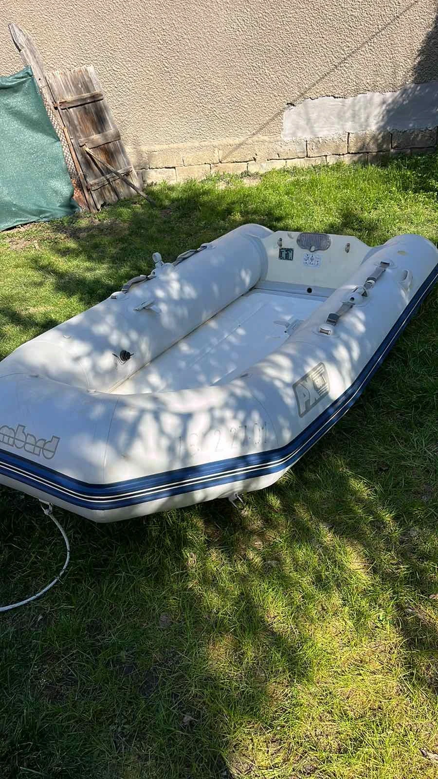 Надуваема лодка Bombard RIB 3.30 + двигател Yamaha 6hp, 4stock, снимка 2 - Воден транспорт - 53962264