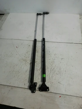 Амортисьори заден капак Мицубиши Лансер комби