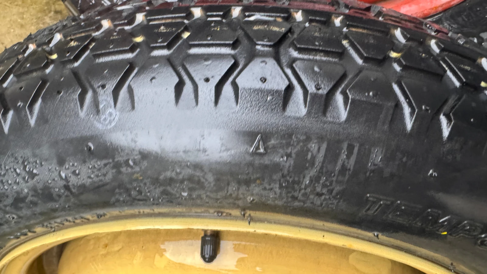 ���� � ������ 135/80R15 | Mobile.bg � ����������� 2