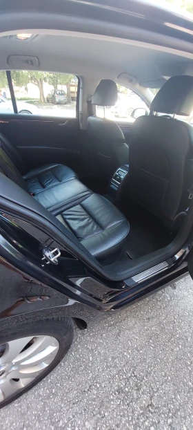 Skoda Superb, снимка 10