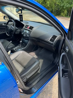 Honda Accord 2.0 i, снимка 6