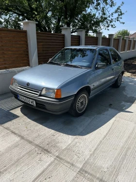 Opel Kadett 1.6, снимка 2