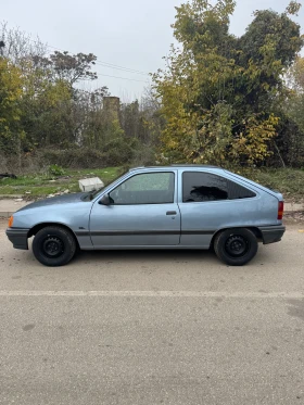 Opel Kadett 1.6, снимка 5