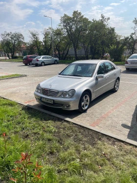 Mercedes-Benz C 220 Фейслифт, снимка 11