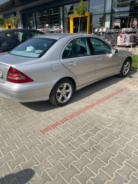 Mercedes-Benz C 220 Фейслифт, снимка 13