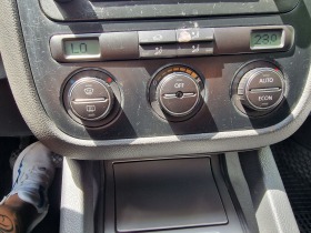 VW Golf 5 Топ състояние! 6 скорости, снимка 14