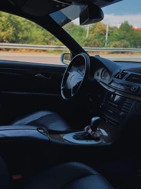 Mercedes-Benz E 270 - 4200 € / 8214.49 лв. - 87982207 11