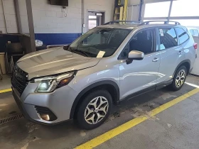 ������ Subaru Forester