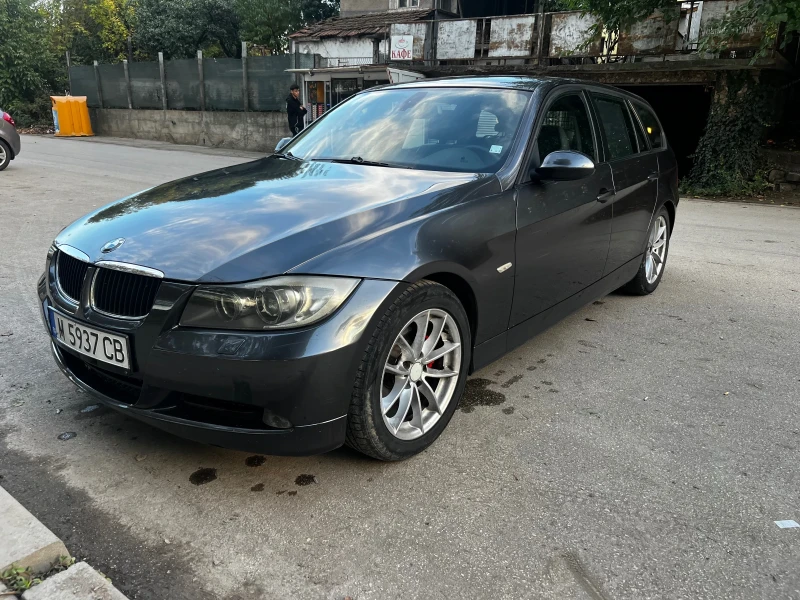 BMW 320 320D Navi, снимка 1 - Автомобили и джипове - 47538627