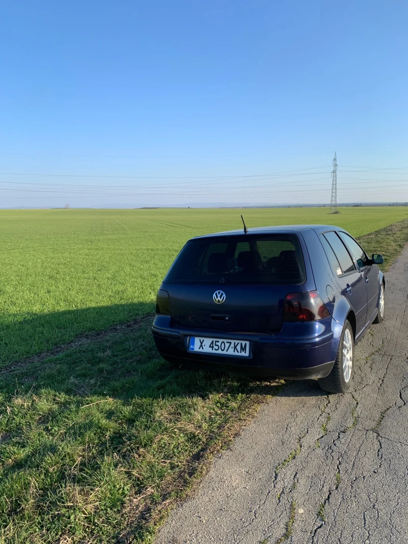 VW Golf 1, 9TDI / КЛИМАТРОНИК, снимка 4 - Автомобили и джипове - 49423346