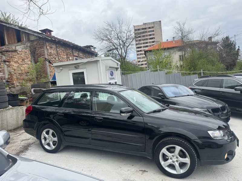 Subaru Outback 2.5 I Швейцария ТОП СЪСТОЯНИЕ, снимка 6 - Автомобили и джипове - 49752565