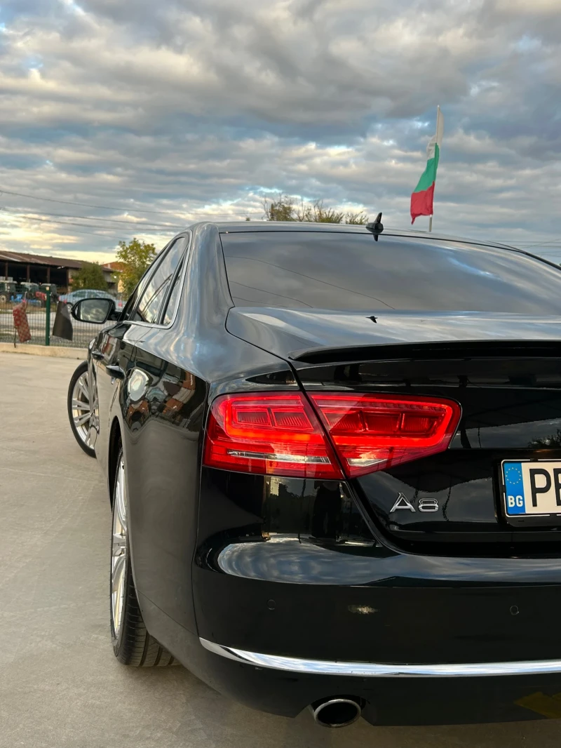 Audi A8, снимка 2 - Автомобили и джипове - 52145068