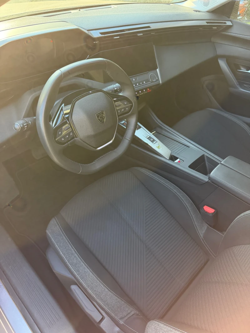 Peugeot 308 EAT8 77хил, снимка 10 - Автомобили и джипове - 52350103