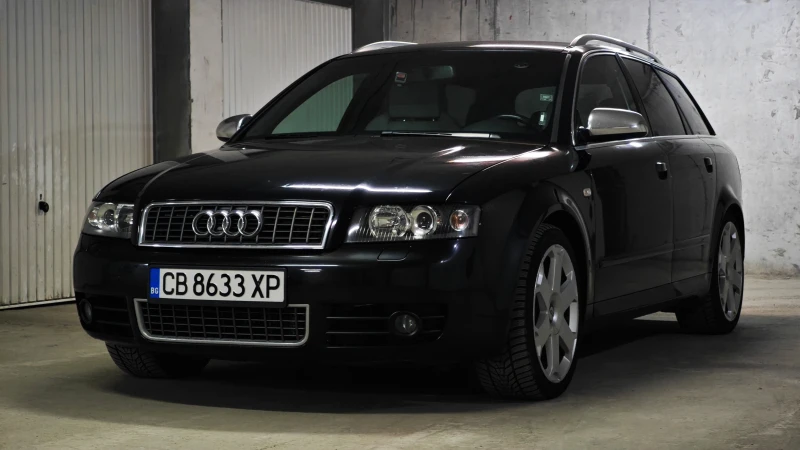 Audi S4 Avant 4.2, снимка 2 - Автомобили и джипове - 52382043