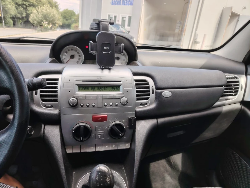 Lancia Y, снимка 3 - Автомобили и джипове - 52472206